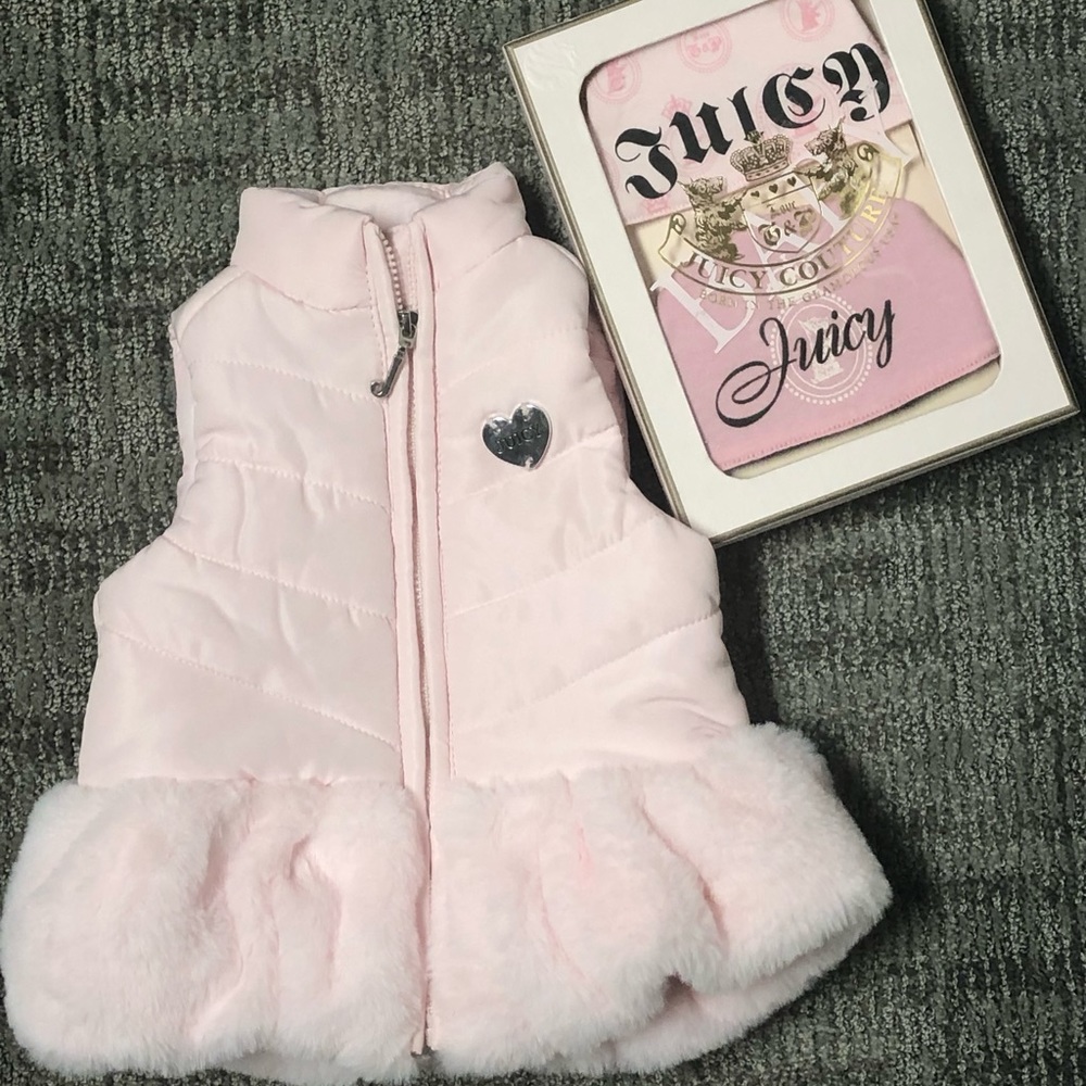Juicy Couture Pink Puffer Vest 3-6M & Beanie Hats Reversible Gift Set Newborn-3M